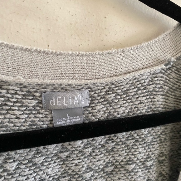 Delia’s vintage half sleeve sweater - Picture 2 of 6